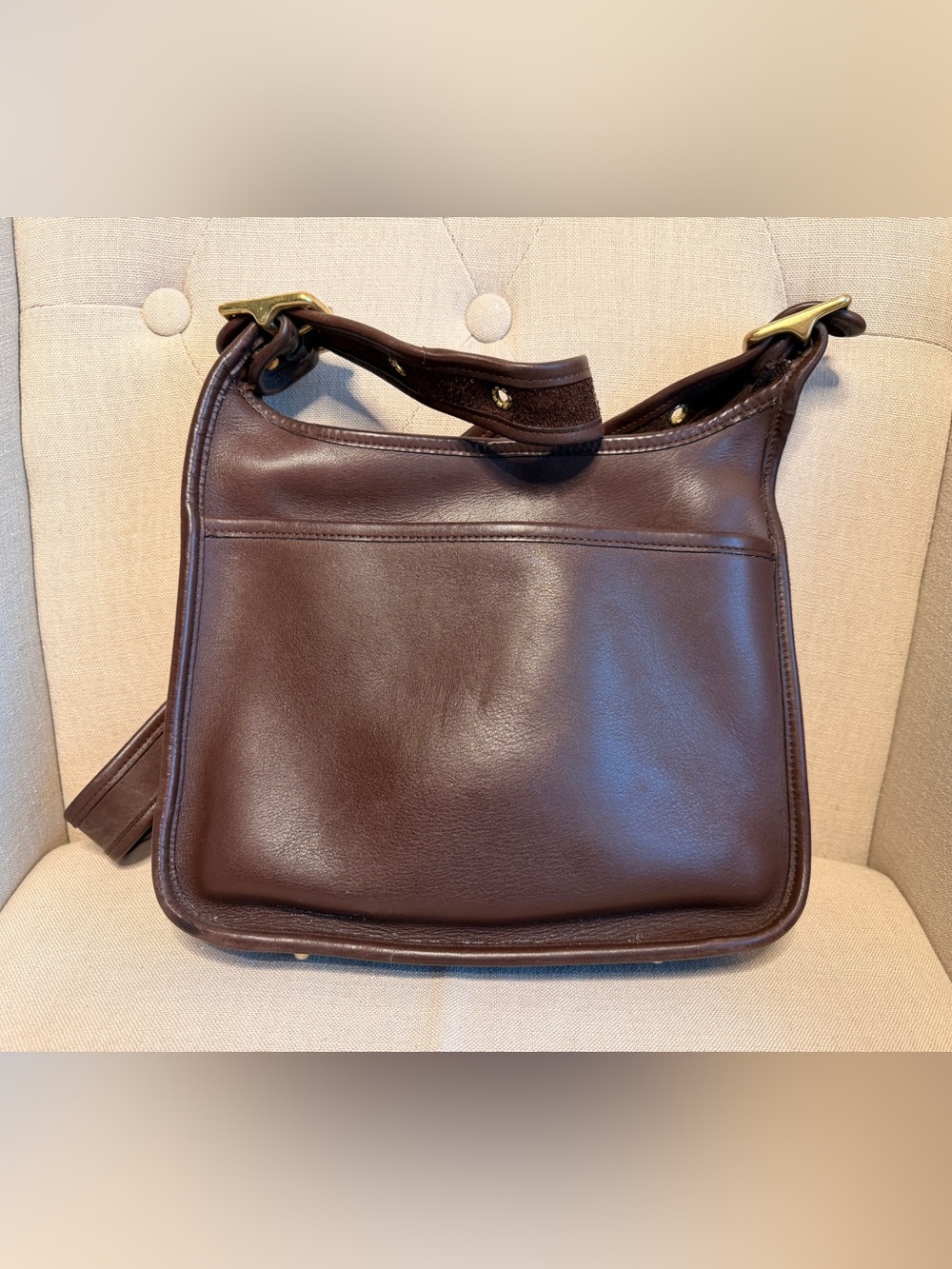 Coach legacy zip